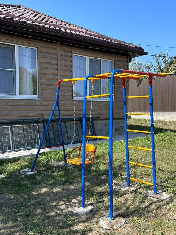 Коттедж Уютный домик с баней и большой территорией — Винсады