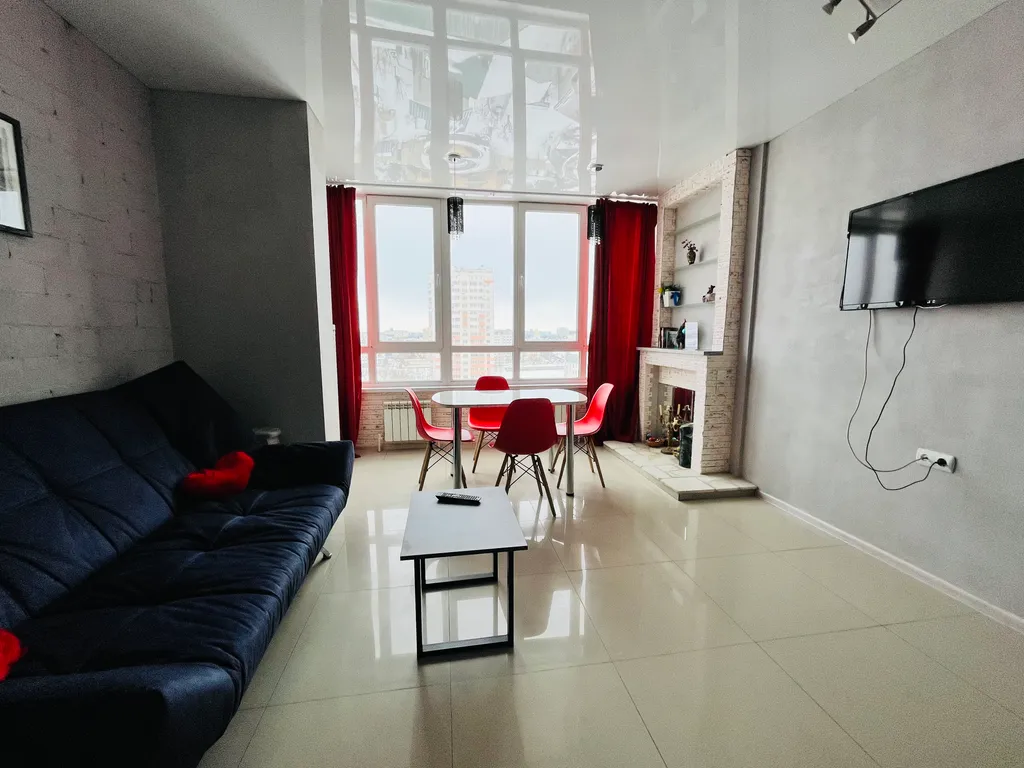 Студия с панорамным видом на Оку