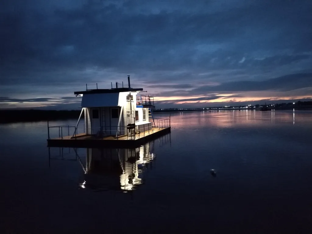 Дом на воде