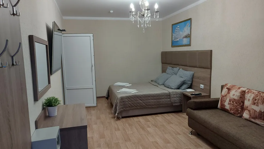 Квартира Квартира Люкс двухкомнатный с кухней — Кучугуры