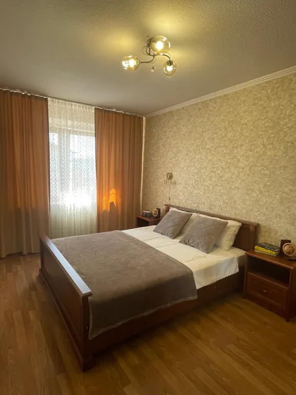 Квартира на набережной в центре