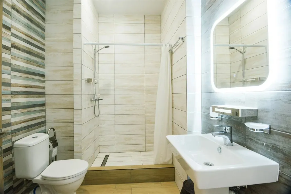 Квартира Двухкомнатные апартаменты Люкс с огромным балконом и террасой — Адлер