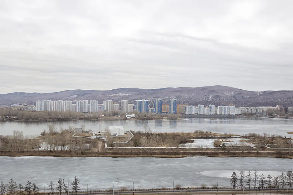 2-комнатная квартира с панорамным видом на Енисей