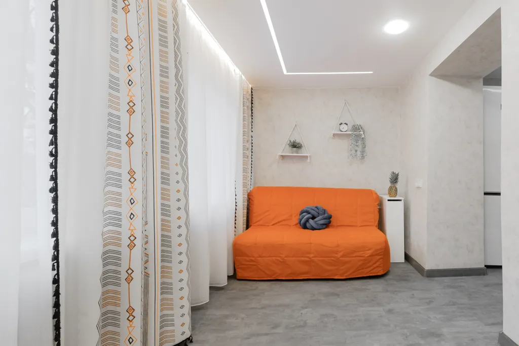 Просторная 2-комнатная квартира с дизайнерским ремонтом