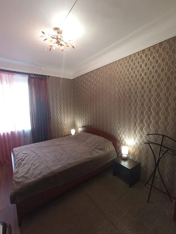 Уютная, бюджетная 2-комнатная квартира в центре города, 2 спальни