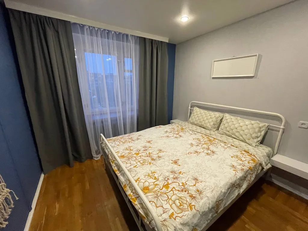 4-комнатная Квартира — аренда посуточно в Тула