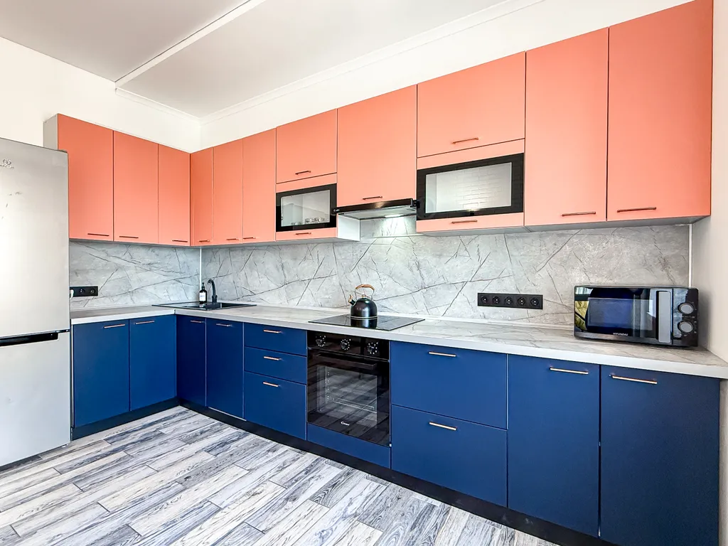 Трехкомнатная дизайнерская квартира в самом центре города