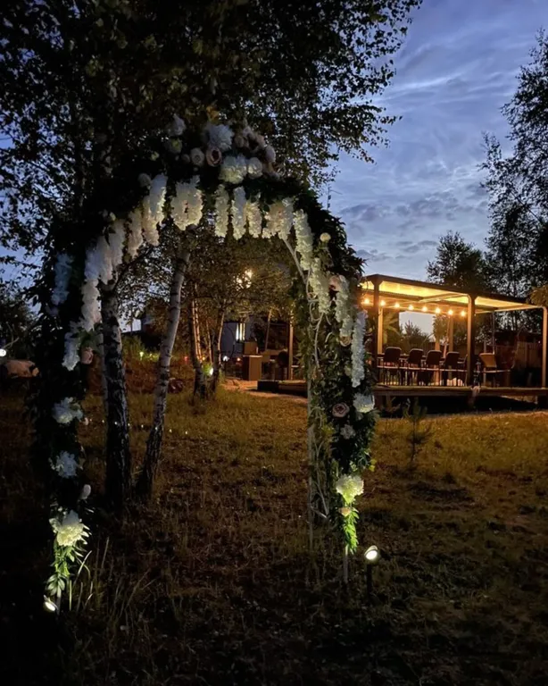 Уютный дом с видом на лес