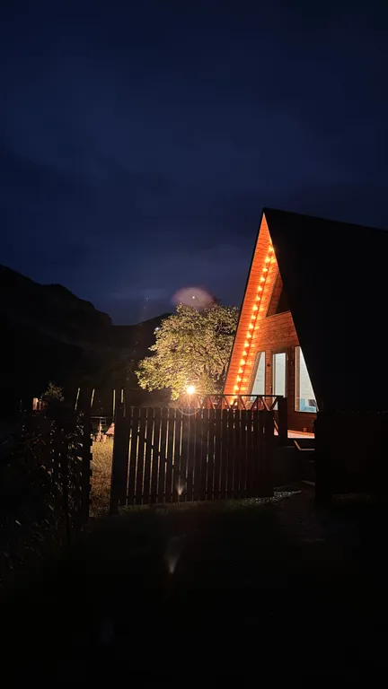 A-frame дом в уютном и тихом уголке