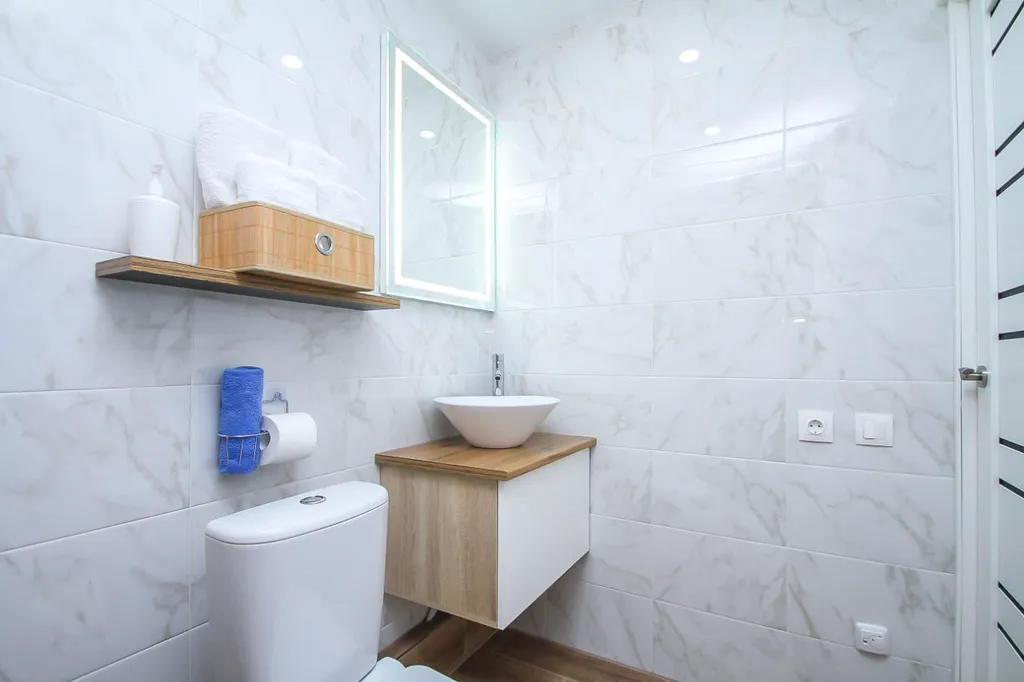 Студия с дизайнерским ремонтом