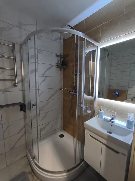 Уютная новая квартира с видом на московскую площадь