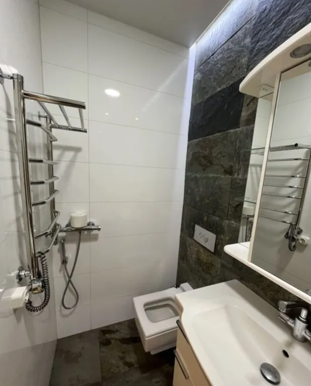 Просторная квартира-студия с шикарным видом на Москва-реку!