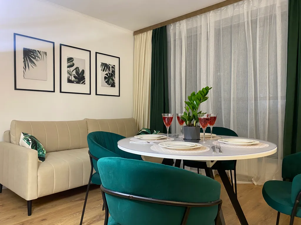 Шикарная студия на Парнасе