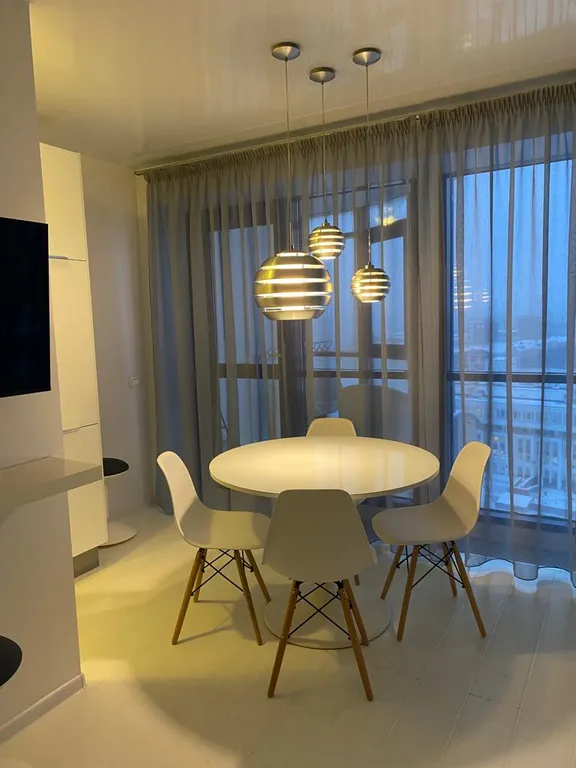 Студия с панорамным видом