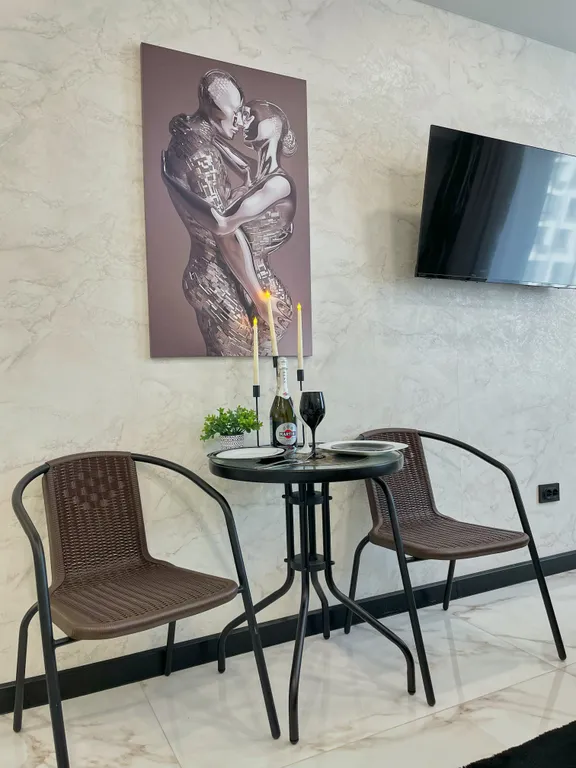 Студия с большой джакузи для двоих