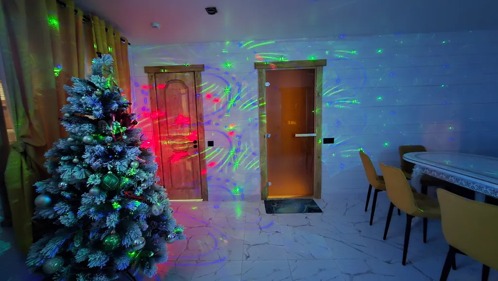 Новый дом с евро-ремонтом и полным оснащением на 10 человек