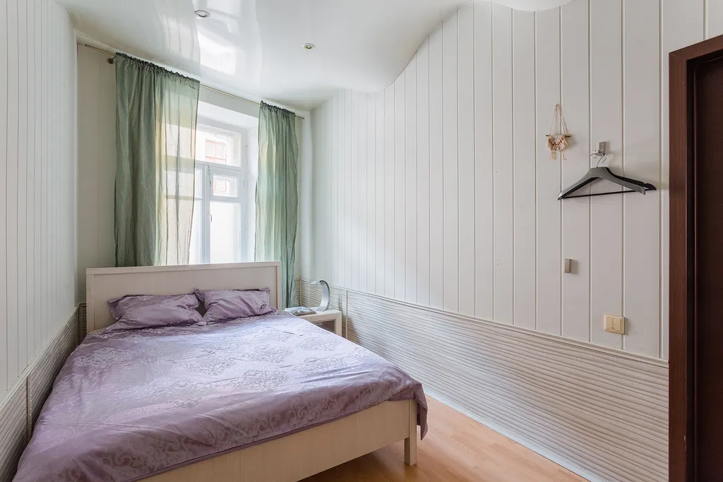 Квартира Уютная комната на двоих в сердце города, 1 минута метро Полянка — Москва