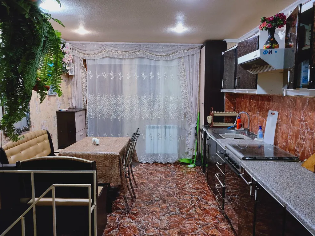 Таунхаус с видом на море и горы