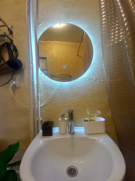 Чистая уютная квартира с новым ремонтом в самом центре города