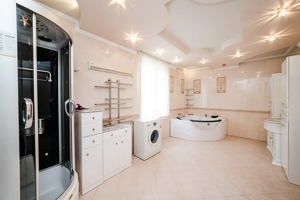 Бассейн и сауна включены