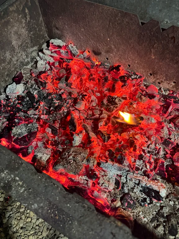 Уютный дом в черте города