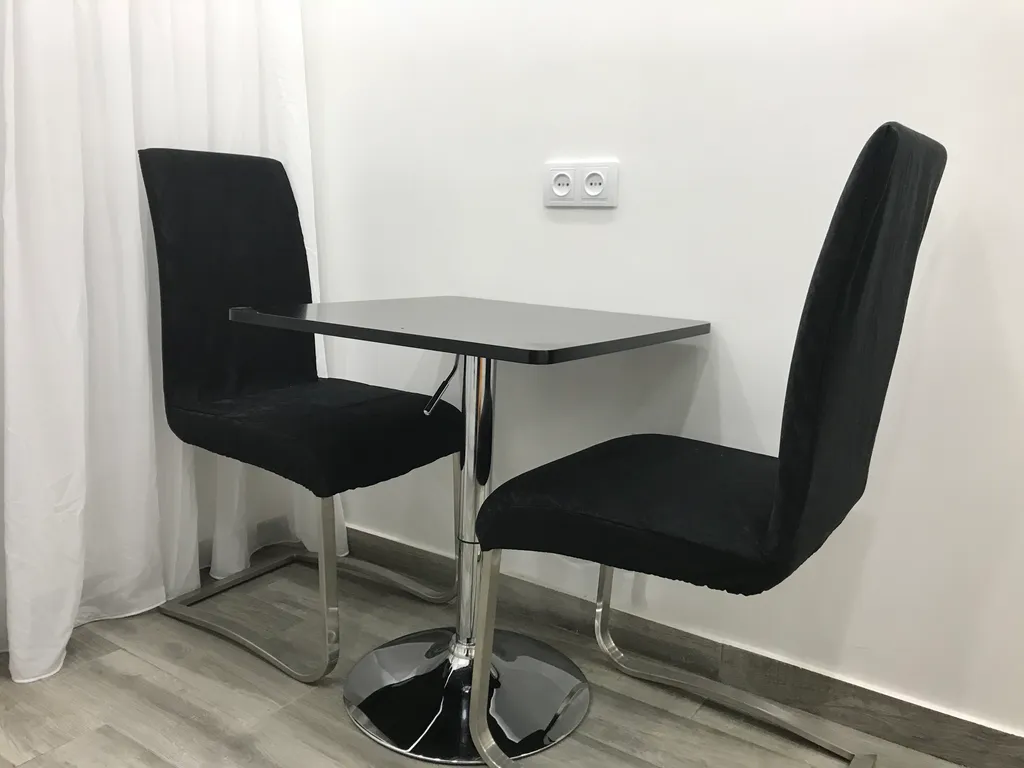 Квартир в старом Батуми, в районе Драматического театра, с большим балконом