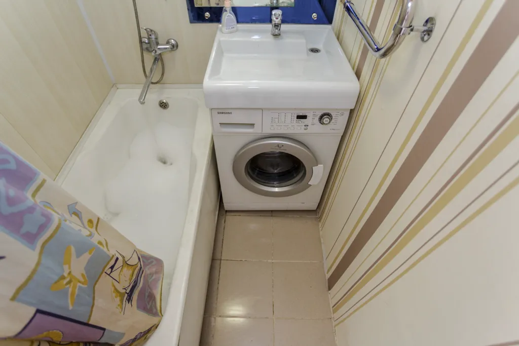 2- комнатная квартира в 3-х минутах езды от вокзала