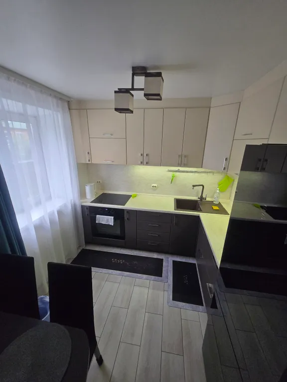 Уютная квартира в хорошем районе рядом с морем