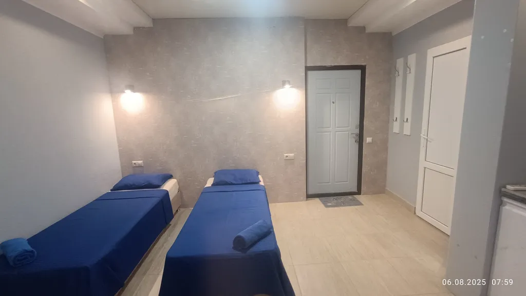 Уютное жильё с кухней и санузлом