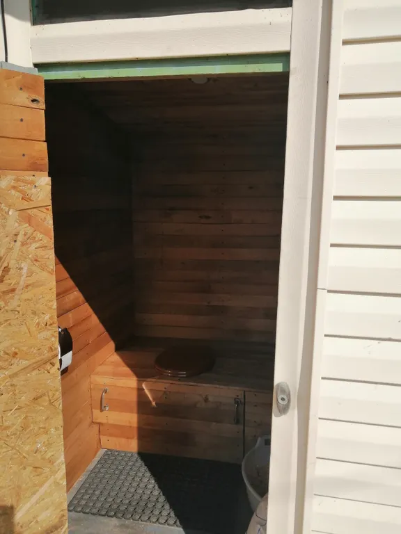 Дом с видом на озеро