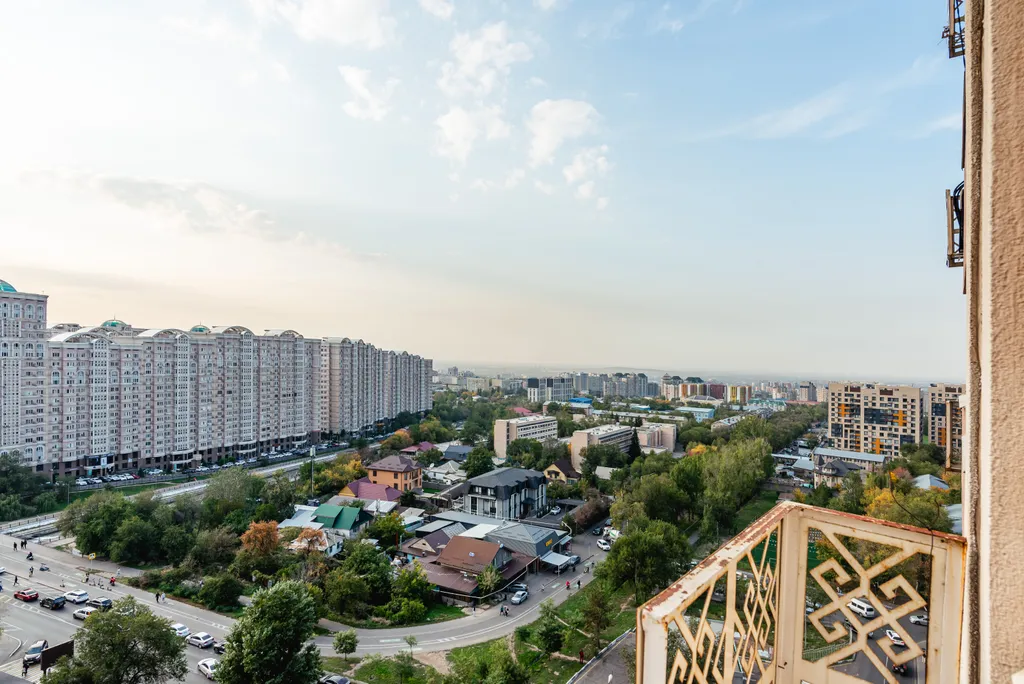 ЖК Mega tower квартира возле ТРЦ Mega