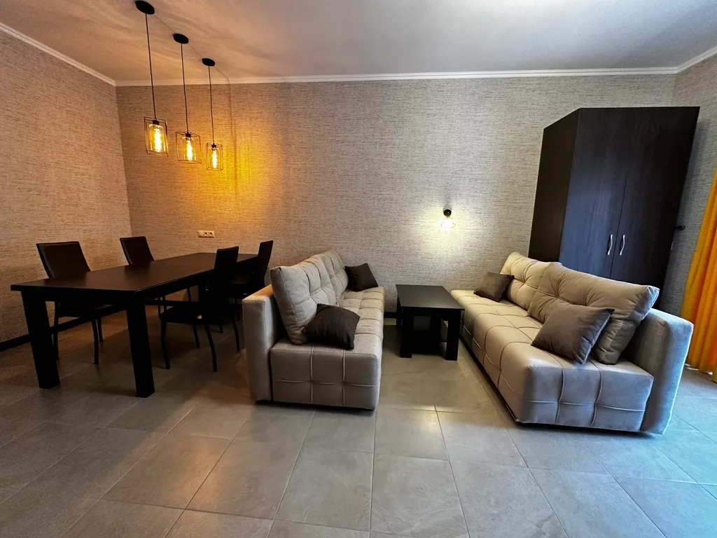 Вилла на 8 гостей с теплым бассейном и беседкой для барбекю