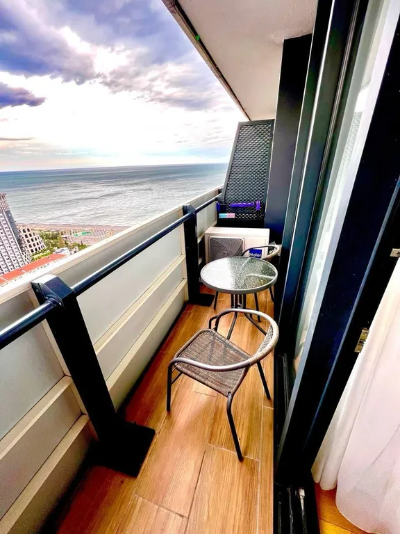 Квартира 1-комнатная Квартира — Батуми