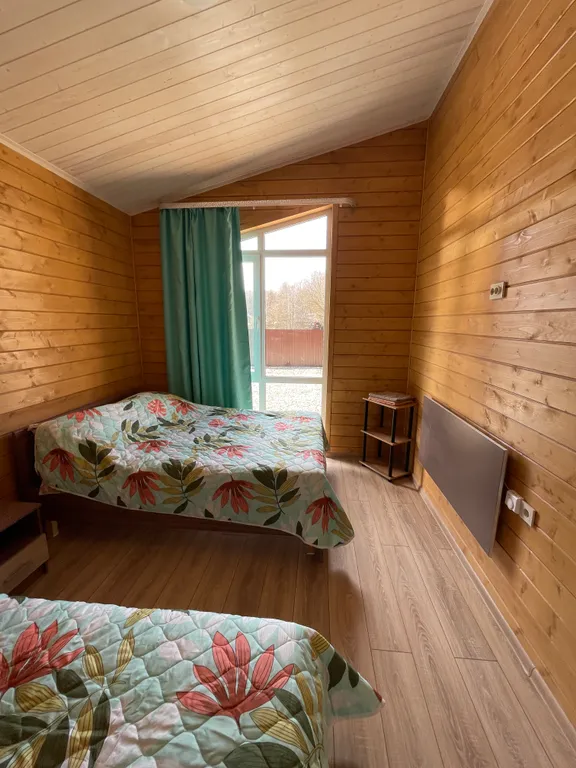 Дом в Лесном на берегу