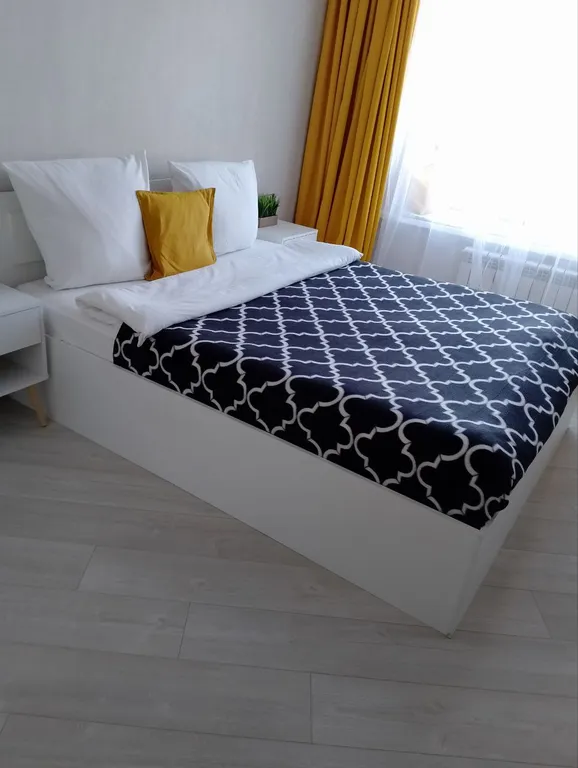 Яркая квартира на Визнюка — аренда посуточно в Брянск