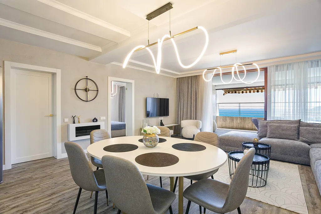 4-комнатная Квартира — аренда посуточно в Гурзуф