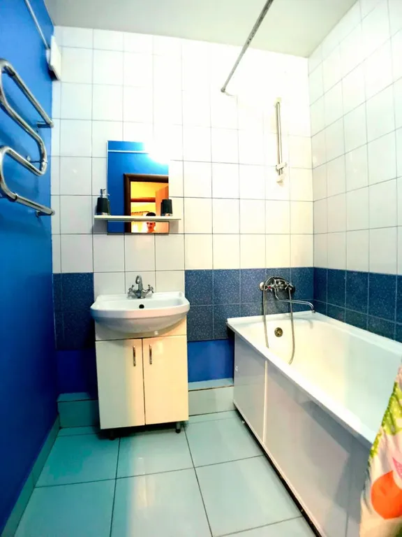 Большая двухкомнатная квартира около ТЦ Июнь