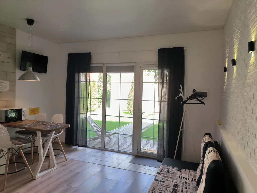 Уютная квартира в самом центре города, напротив института НПИ — аренда посуточно в Новочеркасск