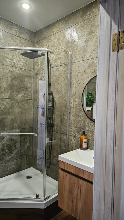 Дизайнерская уютная квартира рядом с центром