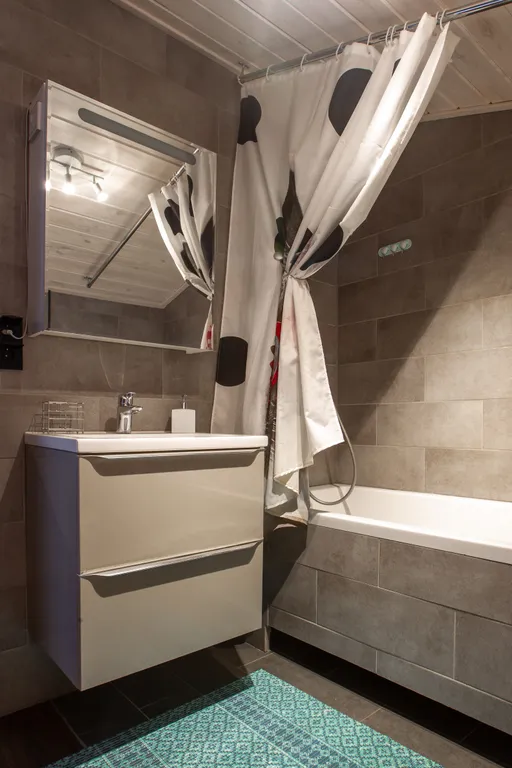 Новый, тёплый, уютный дубльдoм