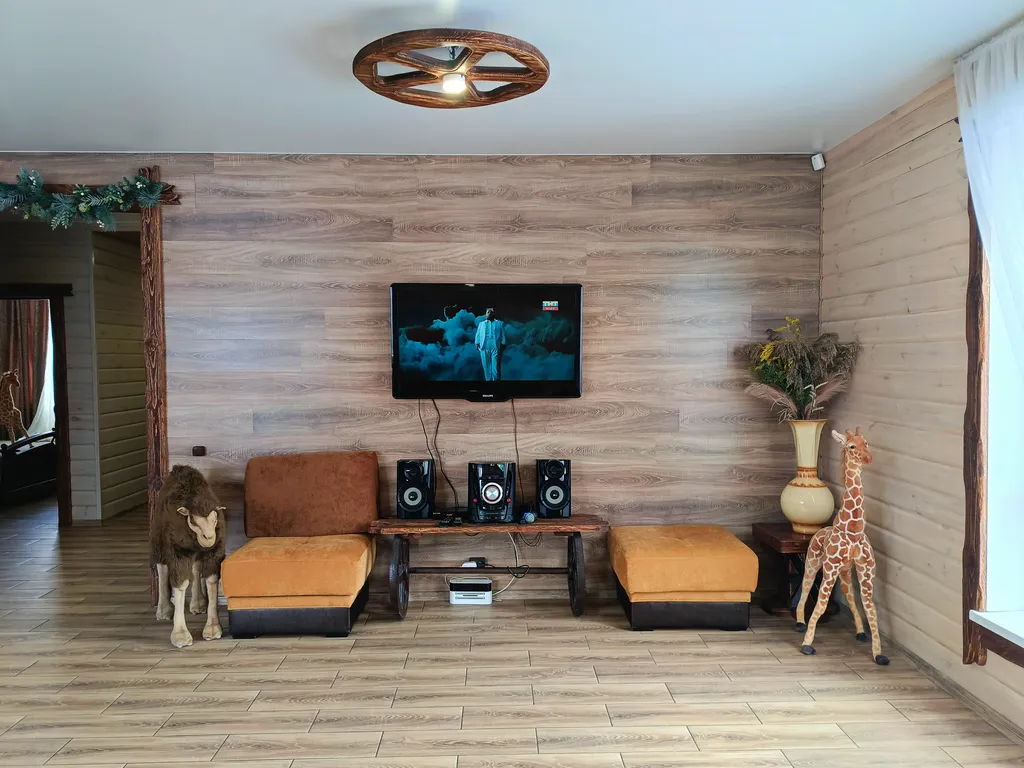 Чудесный дом с сауной и горячей купелью на побережье водохранилища