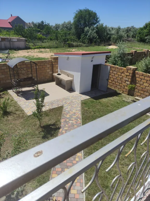 Коттедж Дом в 5 минутах от моря — Новоотрадное