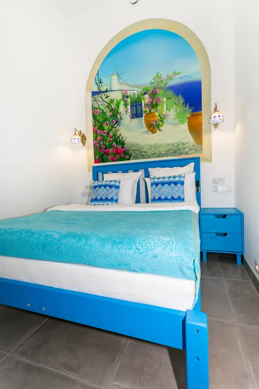 Квартира Квартира Двухкомнатный номер в традиционном греческом стиле — Новосибирск