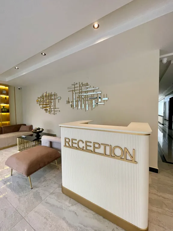 Luxury Flat 300m to the Beach