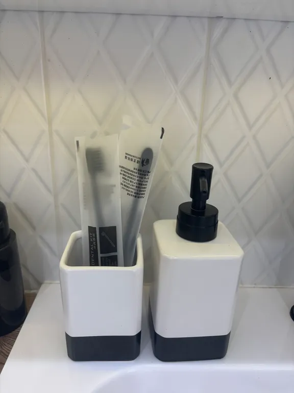 Светлая студия на берегу Волги в центре города