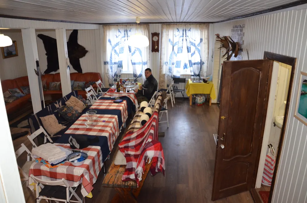 Коттедж Большой гостевой дом — Волхов