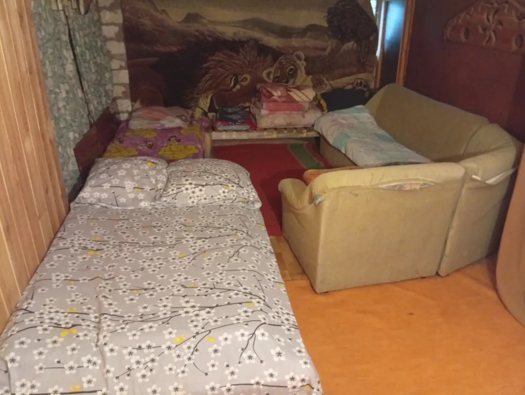 База East-anglia на теплом озере