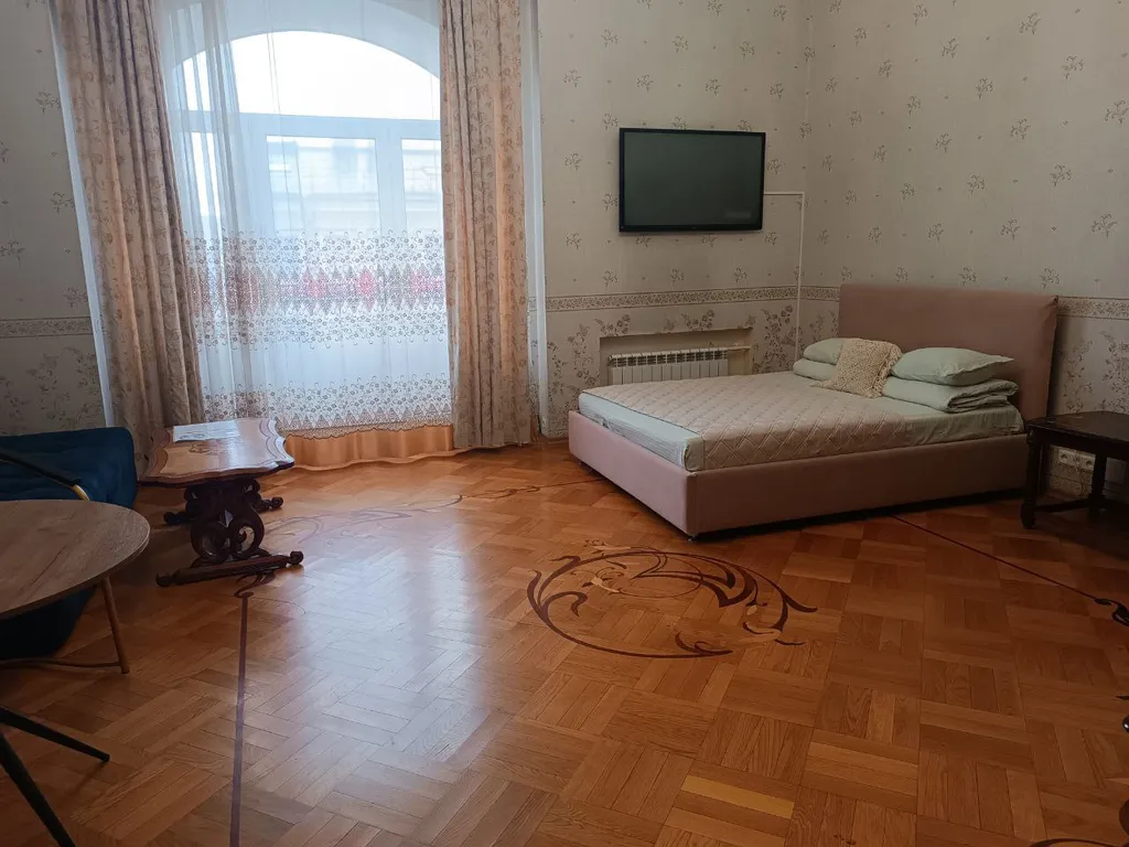 Комната — аренда посуточно в Санкт-Петербург