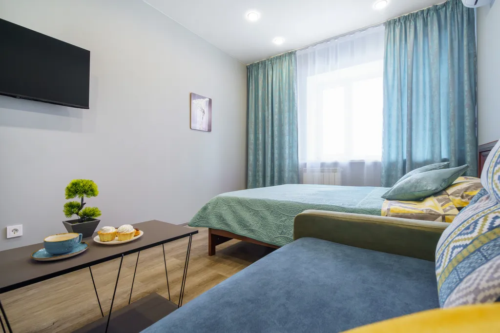 Современная квартира в центре, рядом с Новособорной площадью