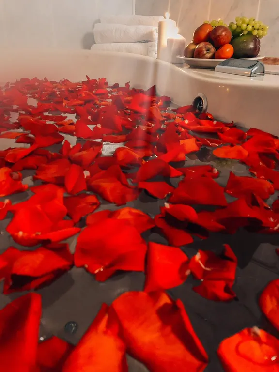 J&N Apartments Двухкомнатные апартаменты с джакузи